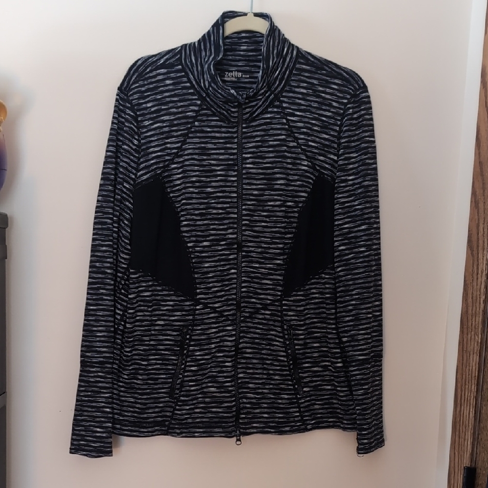 Zella Women's Striped Black and Gray Jacket